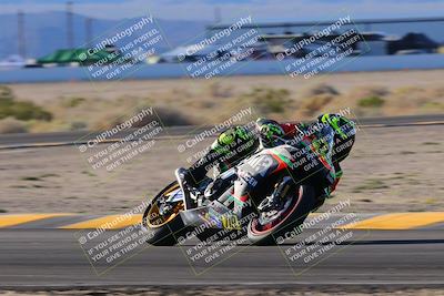 media/Oct-29-2022-CVMA (Sat) [[14c0aa3b66]]/Race 11 Amateur Supersport Open/